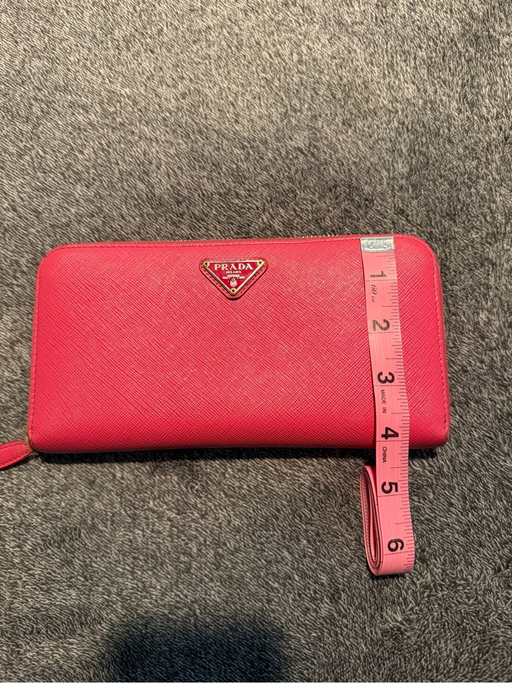 Prada Hot Pink Saffiano Zip Wallet w| Gold Logo - Picture 16 of 16